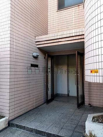 正面玄関