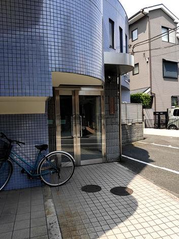 正面玄関