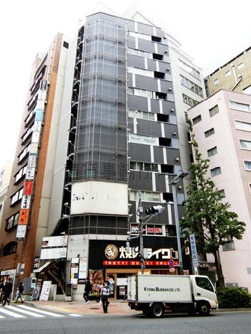 西新宿甲州ビルの外観写真