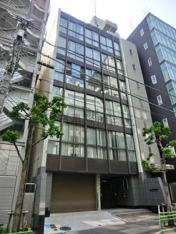 窓が大きく開放的です