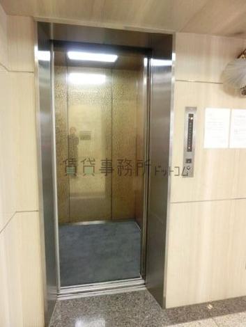 エレベーター