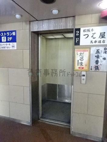 エレベーター