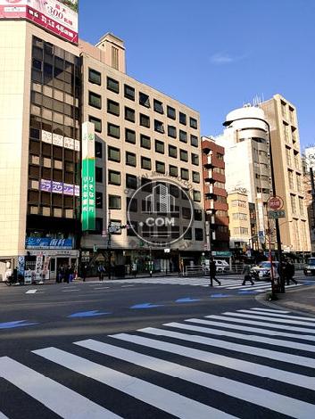 りそな新橋ビルの外観写真