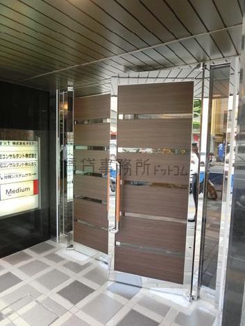 正面玄関