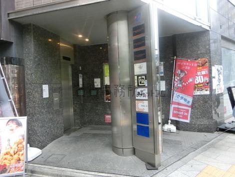正面玄関