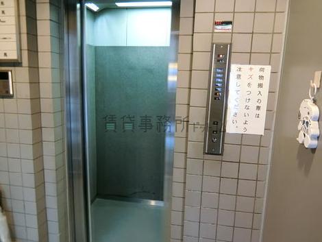 エレベーター