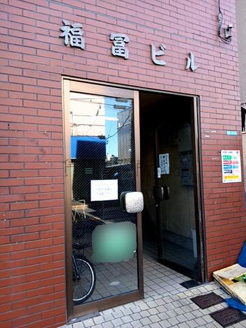 正面玄関