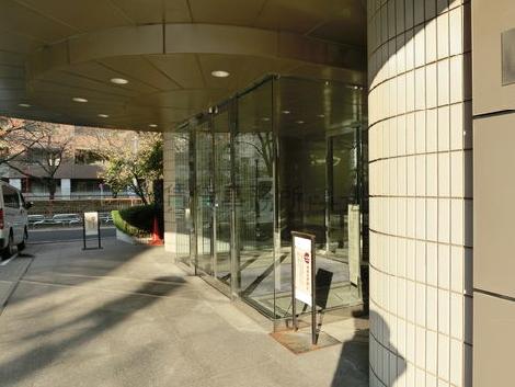 正面玄関