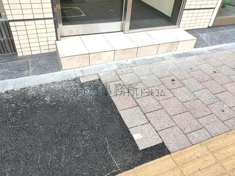 正面玄関