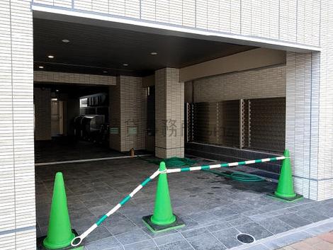 正面玄関