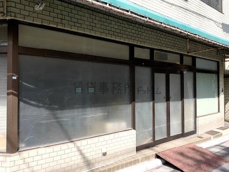 正面玄関