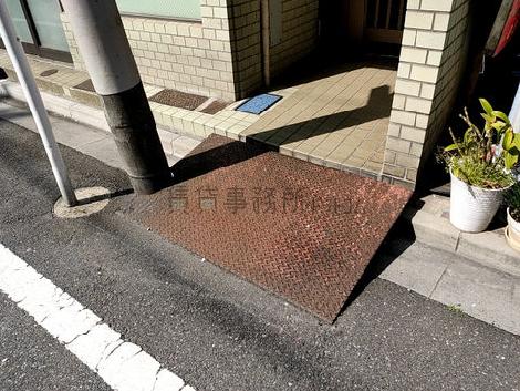 正面玄関
