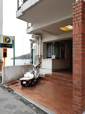 正面玄関