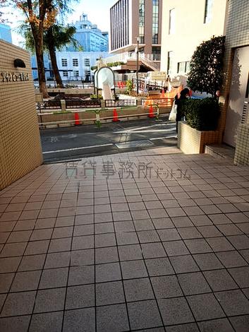 正面玄関