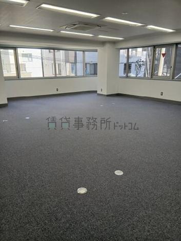 第2昭和ビルの室内