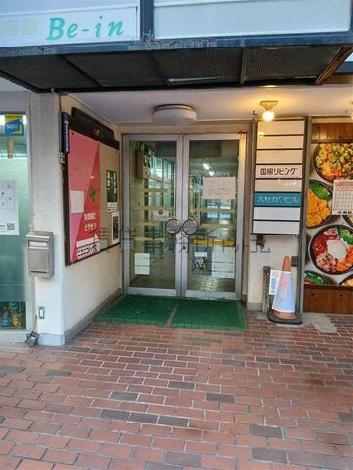 正面玄関