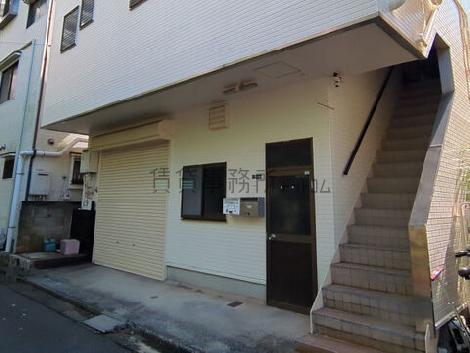 正面玄関