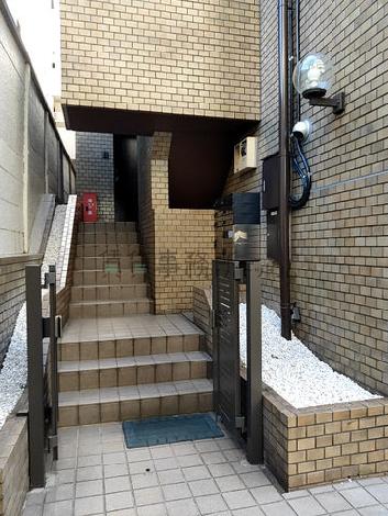 正面玄関
