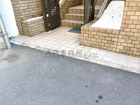 正面玄関