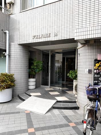 正面玄関