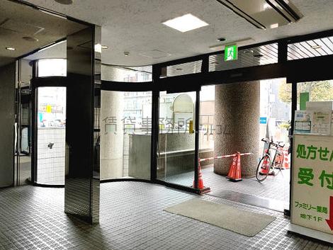 エントランス