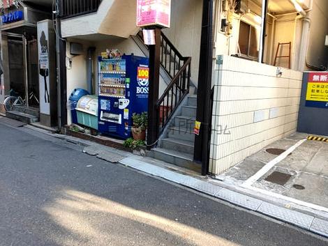 正面玄関