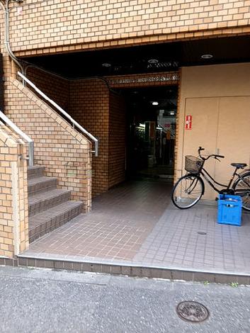 正面玄関