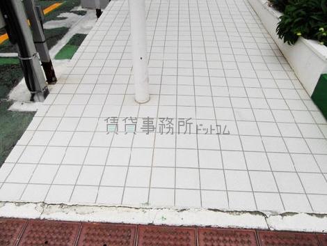 正面玄関