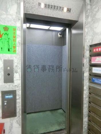 エレベーター