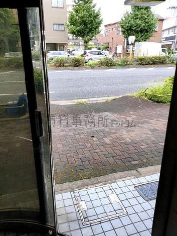 正面玄関