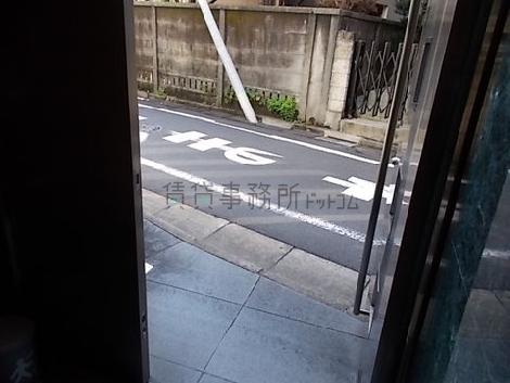 正面玄関