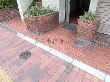 正面玄関