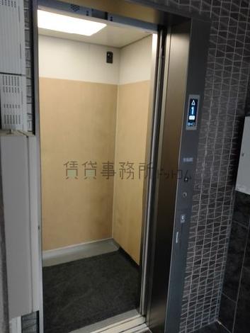 エレベーター