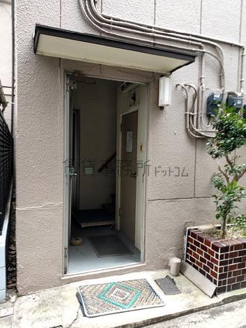 正面玄関