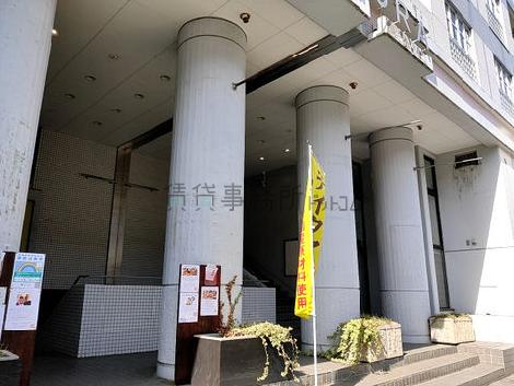 正面玄関
