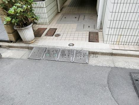 正面玄関