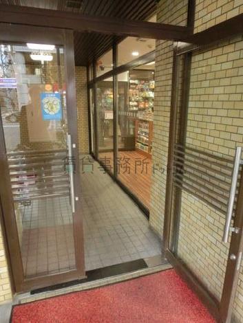 正面玄関