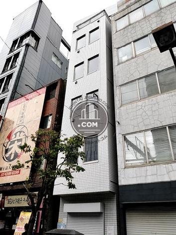 慶楽傳順ビルの外観写真