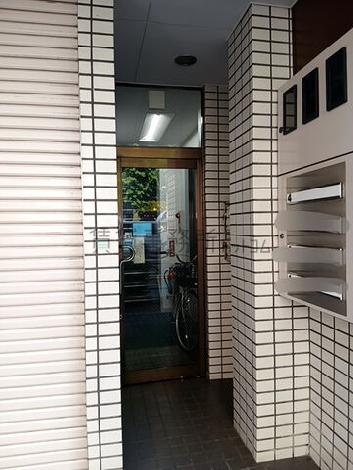 正面玄関