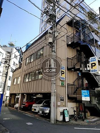 ステップ青山の外観写真