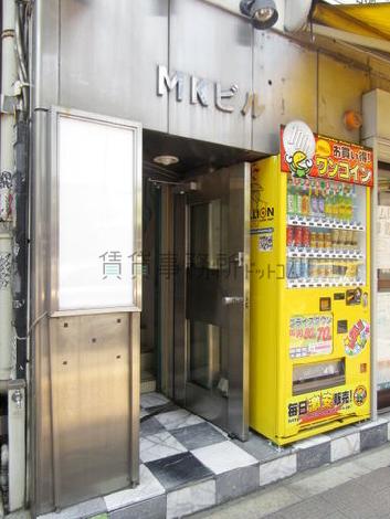 正面玄関