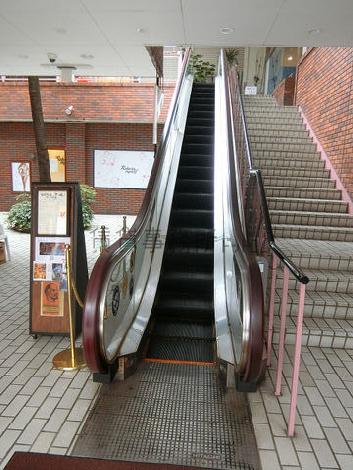 エスカレーター