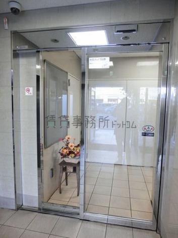 正面玄関