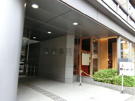 正面玄関