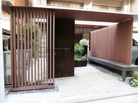 正面玄関