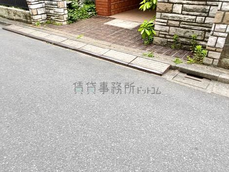 正面玄関