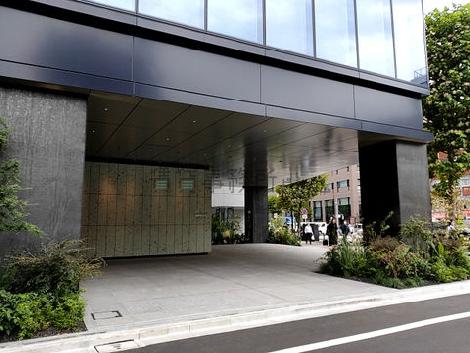 正面玄関