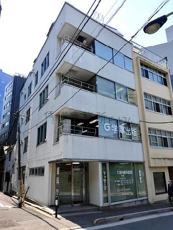 京須ビルの外観写真