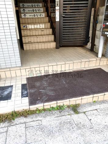正面玄関