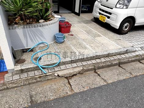 正面玄関